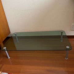 ボーコンセプト テレビ台の上のテーブルの画像