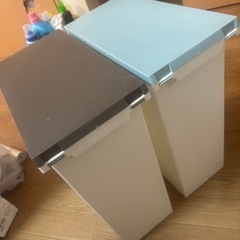 ゴミ箱　ちり箱　2つセットの画像