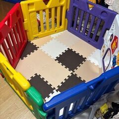ベビーサークル　ベビーゲートの画像