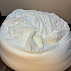 【無印良品】定価13,980円の体にフィットするソファの画像