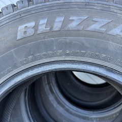 受け渡しの方決定しました。ハイエースサイズ195/80/15ブリジストンVL10の画像