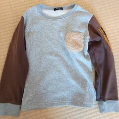 サイズ130長袖4枚＆裏起毛トレーナー1枚の画像