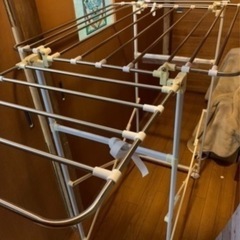 【値下げ】冷風・衣類乾燥除湿機 室内物干し 2点まとめの画像