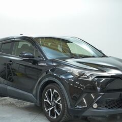 内装もおしゃれなスタイリッシュなSUV😍の画像