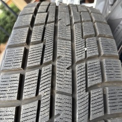 スタッドレスタイヤ4本セット195/65
15インチの画像