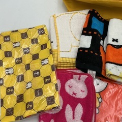 ポーチ&ミッフィー ハンカチ セットの画像