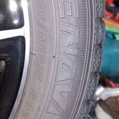 15インチスタッドレスタイヤ・アルミホイール　４本セットの画像