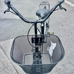 美品❣お買得品　Fitz26インチ シティサイクル ブラック 前面バスケット付きの画像