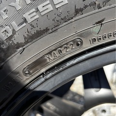 ランドクルーザープラド　スタッドレスタイヤ4本セットの画像