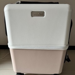 ペットキャリー　ico PETiCO 　Ｍサイズ　レインカバー付きの画像