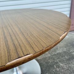 【那須町役場】リプロダクト　チューリップテーブル　茶　ダイニングテーブル【管理番号3496】の画像