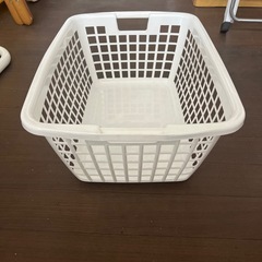 カゴの画像