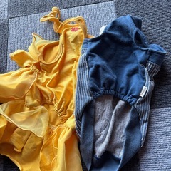 犬用 パンツ、服 おまけ付きの画像