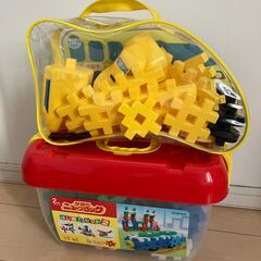 【30点以上】音楽キーボード、ドラム、キッチン、ミシン、ブロック、パズル、知育玩具、木製玩具、人形などの画像