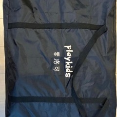 ベビーベッドの画像