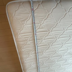 変形ベッド 足つきの画像