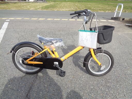 幼児用自転車　リア16インチ　フロント14インチ　黄/黒　【240】