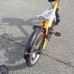 幼児用自転車　リア16インチ　フロント14インチ　黄/黒　【240】の画像
