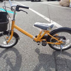 幼児用自転車　リア16インチ　フロント14インチ　黄/黒　【240】の画像