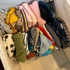 70~80くらいまでの衣類50着くらいの画像