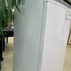 リユースのサカイ東金店 Haier 冷凍庫 22年製 102L ※脇にキズあり TJ15916の画像