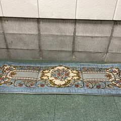 ベイス イタリア製 ジャカード織シートクッション ロイヤル 幅50cm×奥行30cm×高さ76cm の画像