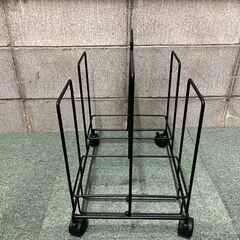 川口工器 ダンボールストッカーワイド キャスター付 片付けラック ブラック 幅41.5cm×奥行30cm×高さ43cm の画像
