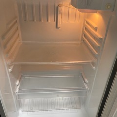 急募　サンヨー112L冷蔵庫の画像