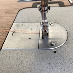 ジャノメ　ＤＢ－Ｊ７０４　１００Ｖ　
工業用ミシン ハンドメイドの画像