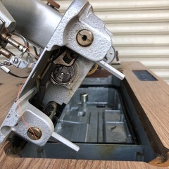 ジャノメ　ＤＢ－Ｊ７０４　１００Ｖ　
工業用ミシン ハンドメイドの画像