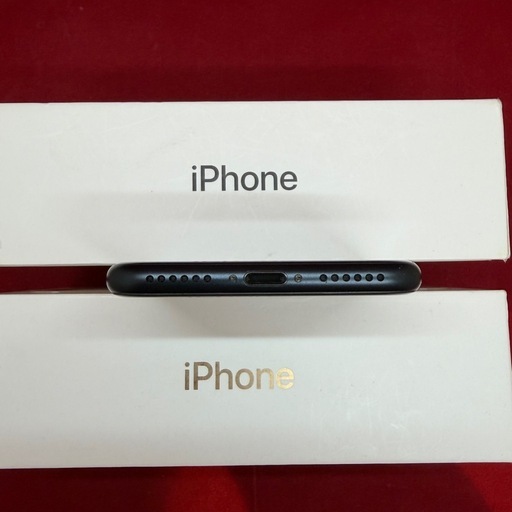 iPhoneSE3 64GB SIMフリー