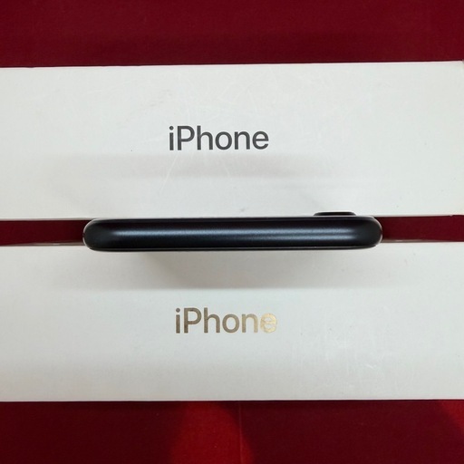 iPhoneSE3 64GB SIMフリー