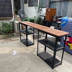 スチールラック二個と天板の画像