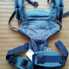 エルゴベビー オムニ 360 クールエア ブルー　抱っこ紐収納袋付きの画像
