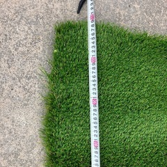 人工芝残り約1メートルの画像