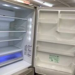 ID:677586　冷蔵庫４０６L　パナソニック　２０１８年製　※正面打痕　/　冷蔵室ドリンクBOX割れありの画像