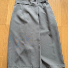 グレー　セットアップMサイズ　オケージョンセットアップの画像