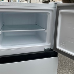 【RKGRE-594】特価！ハイセンス/124L 2ドア冷凍冷蔵庫/HR-B12HW/中古品/2023年製/店頭引取推奨商品/弊社近隣配達も可の画像