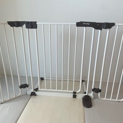 日本育児　おくトビラ　Sサイズ　ホワイトスチール　の画像