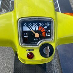 スズキ 薔薇 バラ CA13A 実動 書類付き ビンテージレトロ スクーター 希少カラー レストア 盆栽 お買い物 オブジェにもの画像