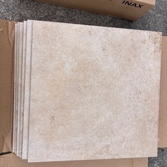 タイル1枚50円　まとめて500円の画像