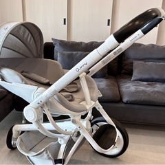 クイニーベビーカー (quinny moodd3)の画像