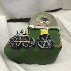 ⭐︎ドリーム2号館⭐︎⭐️ジモティー割引⭐️クリスマス スノードームの画像