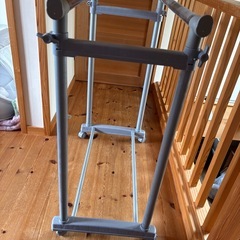 二列ハンガーラック　物干し竿　伸縮　　　の画像
