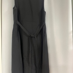 マタニティ 制服 オフィスの画像