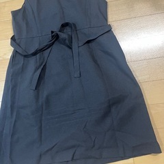 マタニティ 制服 オフィスの画像