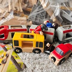 BRIO レール＆ロードトラベルセット #33209 の画像