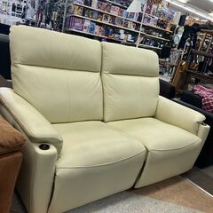💺YAMADA/ソファ/2P電動リクライニングソファ/電動ソファ/レザーソファ/アイボリーソファ/No.3426💺の画像