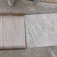 600角タイル2枚まとめての画像