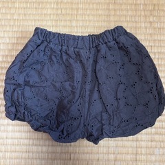 しまむら レース かぼちゃパンツ ショートパンツ 90 100 ダークグレーの画像